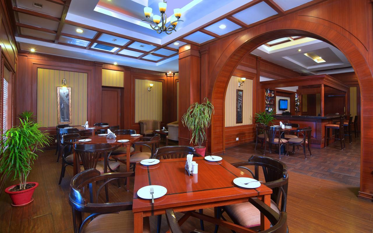 Chanakya Bnr Hotel Ranchi Exterior photo